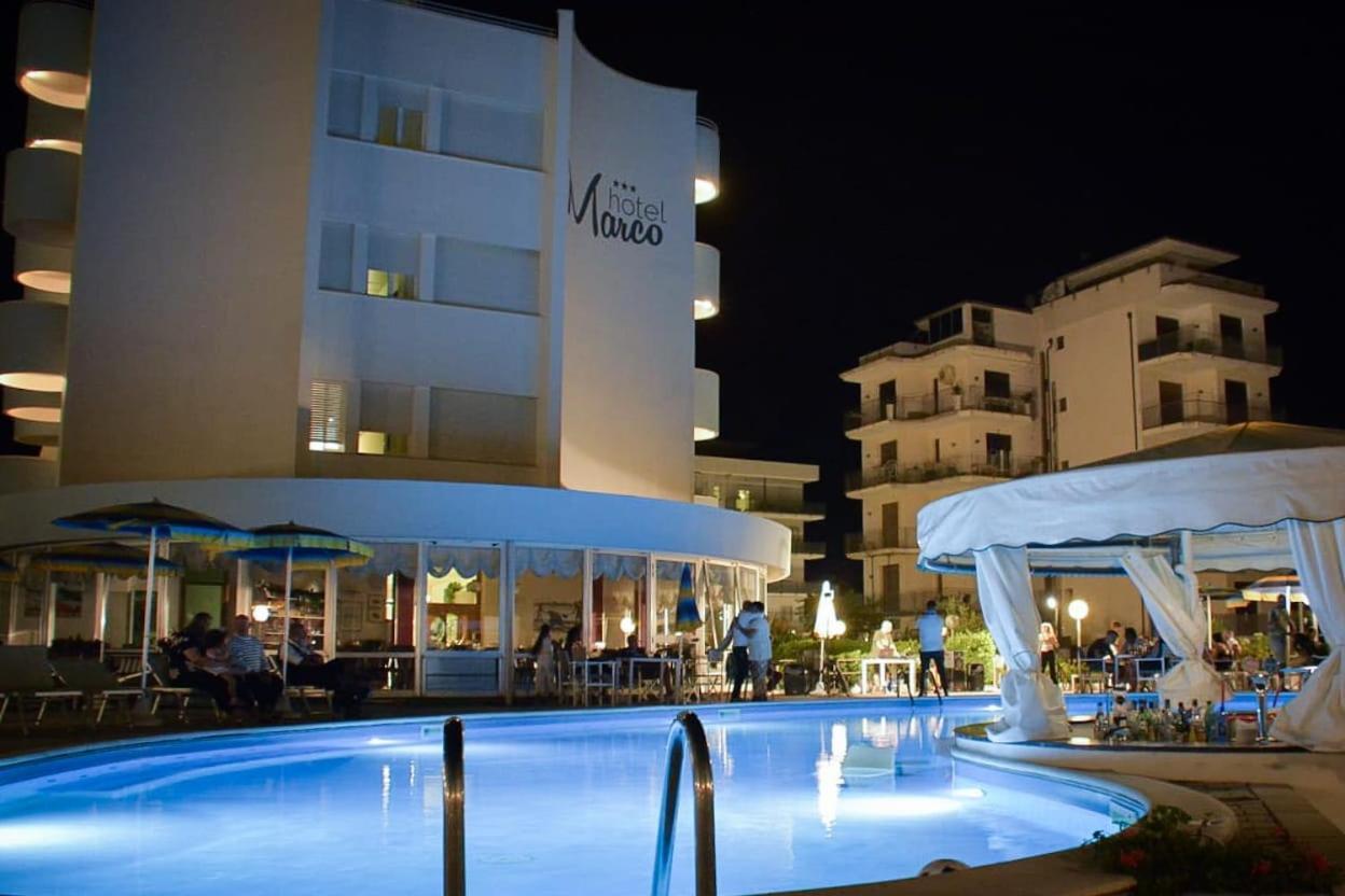 Hotel Marco Lido Di Savio Exteriér fotografie